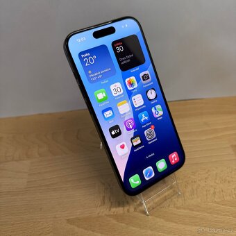 iPhone 15 Pro 256GB, černý, 98% baterie, eSIM (rok záruka) - 15