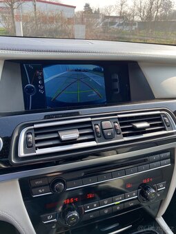 BMW 7 F01 740D xDrive Individual - 15