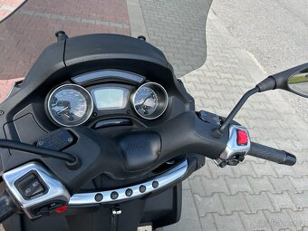 Piaggio MP3 500 HPe 2019 / ZIMNÍ CENA / - 15