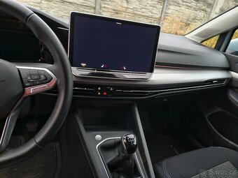 VW Golf 8 Variant People 1.5 TSI  2024 - 15