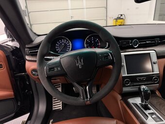 Maserati Quattroporte Diesel 3.0 V6 202 kW Top výbava DPH - 15