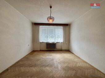 Prodej bytu 3+1 s garáží, 65 m², Žatec, ul. Bratří Čapků - 15