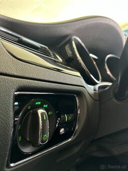 Škoda Superb 2.0TDi Laurin & Klement - 15