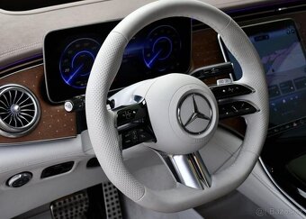 Mercedes-Benz 350+SUV AMG HUD ZÁRUKA - 15