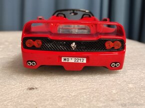 Ferrari 1:24 - 15