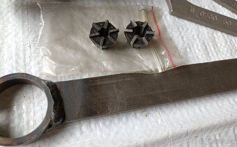 Závitořezná hlava Zhr 21 NAREX - 15