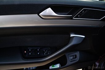 Volkswagen Passat Variant 2.0 TDI BMT Comfortline - 15