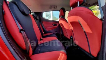 LANCIA Ypsilon III 1.2 8V ELEFANTINO rok 02/2013 - 15