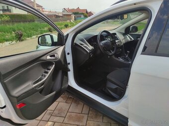 Ford Focus 1.5 Ecob.110KW-nové rozvody,auto park,senzory - 15