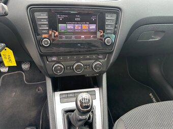 ŠKODA OCTAVIA 3 COMBI 2.0 tdi-110 kw-NAVIGACE - 15