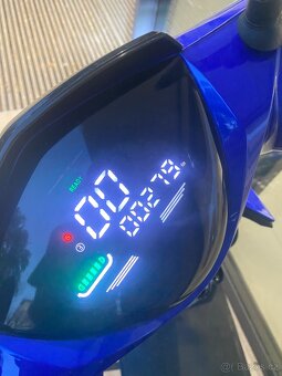 Elektroskutr bez ŘP Elektropower Nova M3 1000W - 15