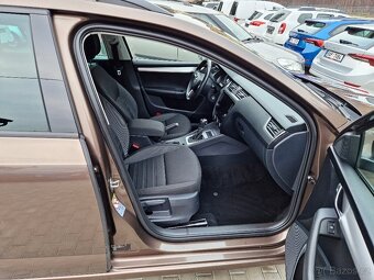ŠKODA Octavia kombi III, r.v. 2019, DSG, plný servis, tažné - 15