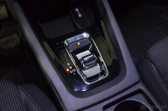 Octavia 2.0TDI 110kW DSG Ambition Combi 2021 ČR - 15