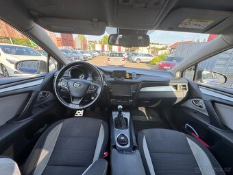 Toyota Avensis - 15