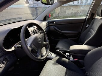 Toyota Avensis 1.8i 95kw automat Aisin - 15