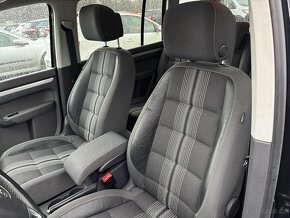 Volkswagen Touran 2.0 TDI MATCH 7 MIST - 15