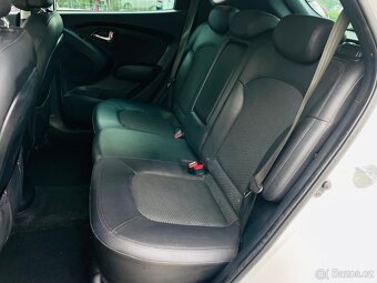 Hyundai ix35 2.0CRDi 4x4 MANUÁL VÝHŘEV TAŽNÉ SERVISKA - 15