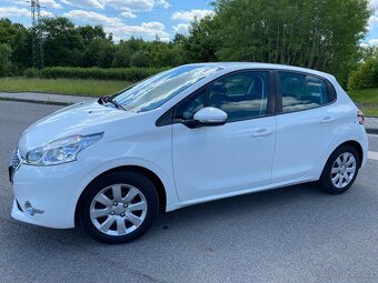 PEUGEOT 208 1.2 BENZÍN 2012 BÍLÁ - 15