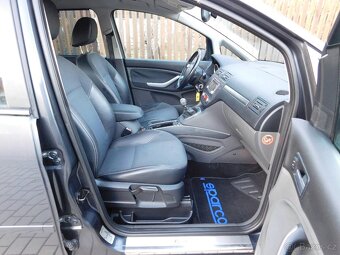 Ford C-max 2.0 TDCi,,TITANIUM,pěkný,BEZ KOROZE,tažný - 15