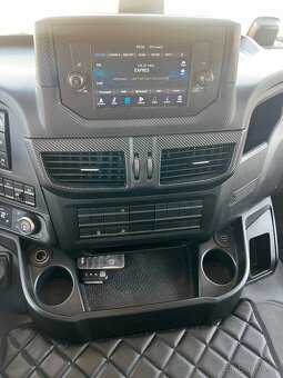 Náves KRONE 1.nápr. + Iveco S-Way Ťahač - 15