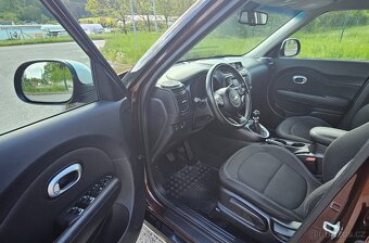 Kia Soul 1.6i GDI 97kW NAVIGACE 36800km - 15