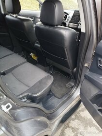 Peugeot 4007 - 15