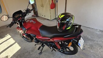 Honda CB 125 F - 15