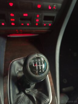 Audi A6 Avant 2.5 TDi manuál - 15