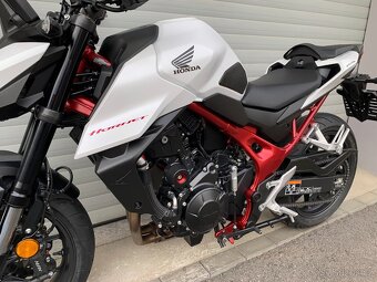 Honda CB 750 Hornet 35kW NOVÝ MODEL - 15