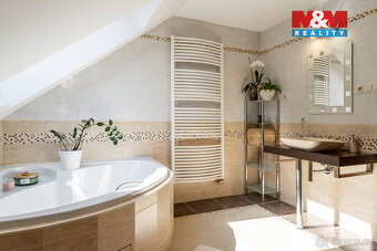 Prodej rodinného domu ve Zbinohách - 15