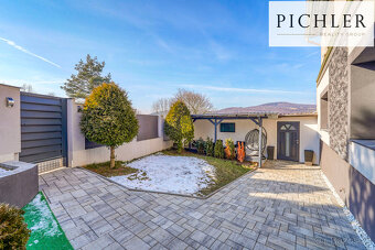 Prodej bytu 3+1, 67 m², Bavoryně - 15