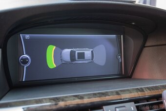 BMW Rad 5 Touring 525 d A/T 2009 - 15