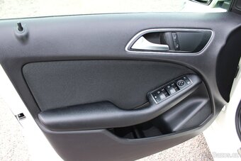 Mercedes-Benz B 180d MANUAL, NAVI, serviska - 15