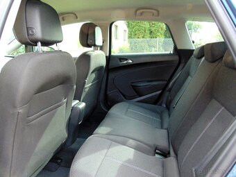 OPEL ASTRA 1.6 CDTI,PŮVOD ČR,1.MAJ.,TAŽNÉ,SERVISKA,NAVI,SENZ - 15