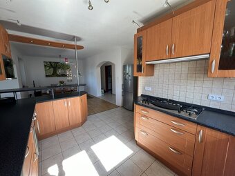 Prodej RD (4+1/3kk), bazén, 1 306m2 pozemek, Zaječice u Chru - 15