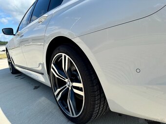 BMW 740d xDrive - 15