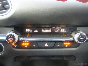 Mazda CX-30 Skyactiv-X180 GT Plus  odp. DPH - 15