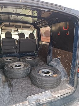 Peugeot Expert 2,0 Hdi 3místa,tažné 2010 - 15