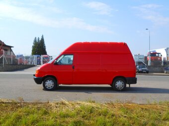 Wolkswagen Transporter 2.5 - 15