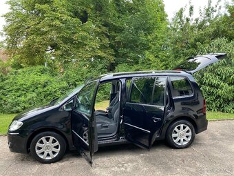 VW Touran 1,4 TSI 103 KW 7 míst nové rozvody - 15