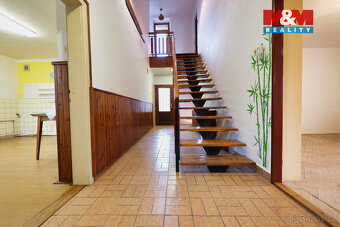 Prodej rodinného domu, 195 m², Dzbel - 15