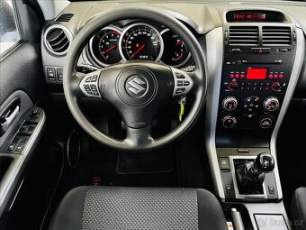 Suzuki Grand Vitara 1,9 DDIS 4x4  TAŽNÉ, NAVI, VÝHŘEV (2006) - 15
