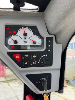 JCB 225 T4 robot - 15