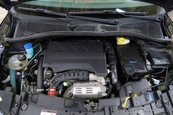 Citroen C4 Cactus, 1.2 81kW, Feel, 1.MAJ., ZÁRUKA, ROZVODY - 15