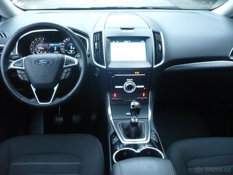 Ford  Galaxy  2.0TDCI 110 kW 7 míst - 15
