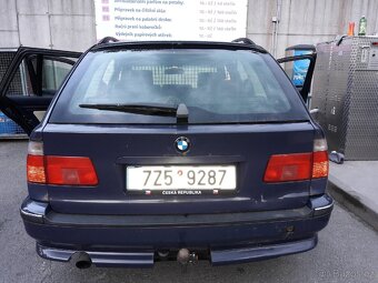 BMW 523i - 15