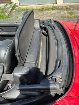 BMW Z3 cabrio 1,8i r.v.. 1997, naj. 312 000 km - 15
