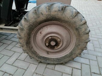 Traktor domácí výroby - 15