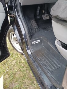 VW T5 Caravella 2,0tdi 132kw long 4x4 - 15