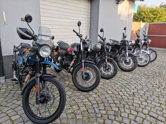 Royal Enfield Himalayan - 15